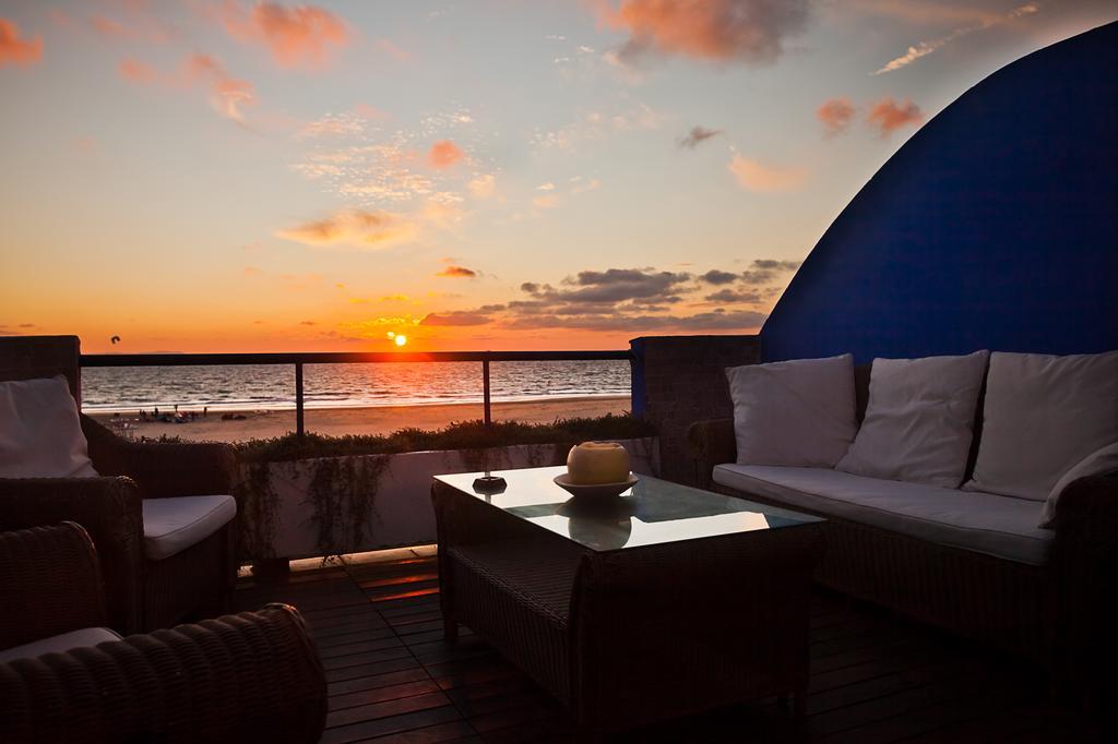 Lances Beach Penthouses Тарифа Екстериор снимка